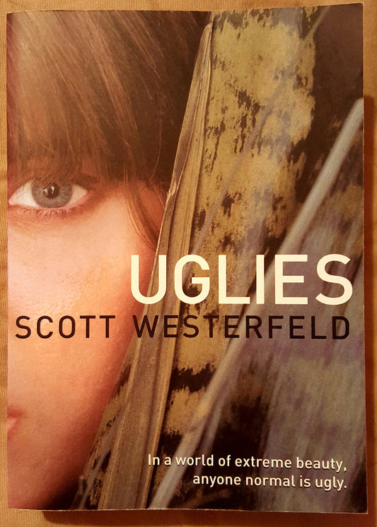 Uglies (Uglies Trilogy, Book 1) - 4765