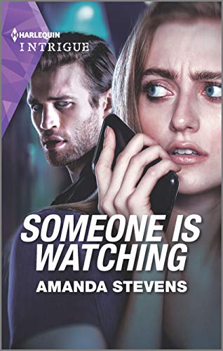 Someone Is Watching (An Echo Lake Novel, 3) - 9035